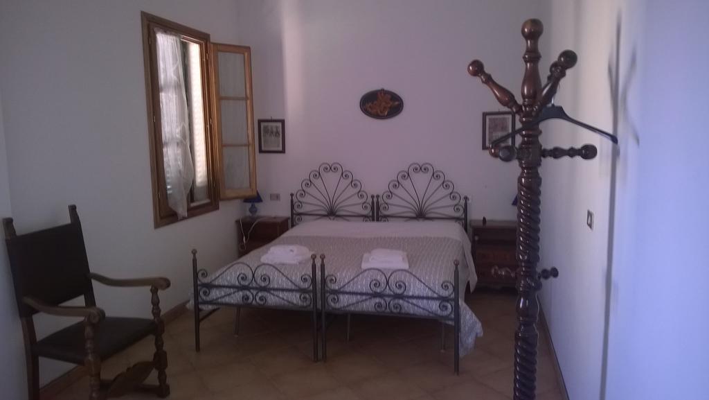 Agriturismo Il Cavallone Villa Montelupo Fiorentino Habitación foto